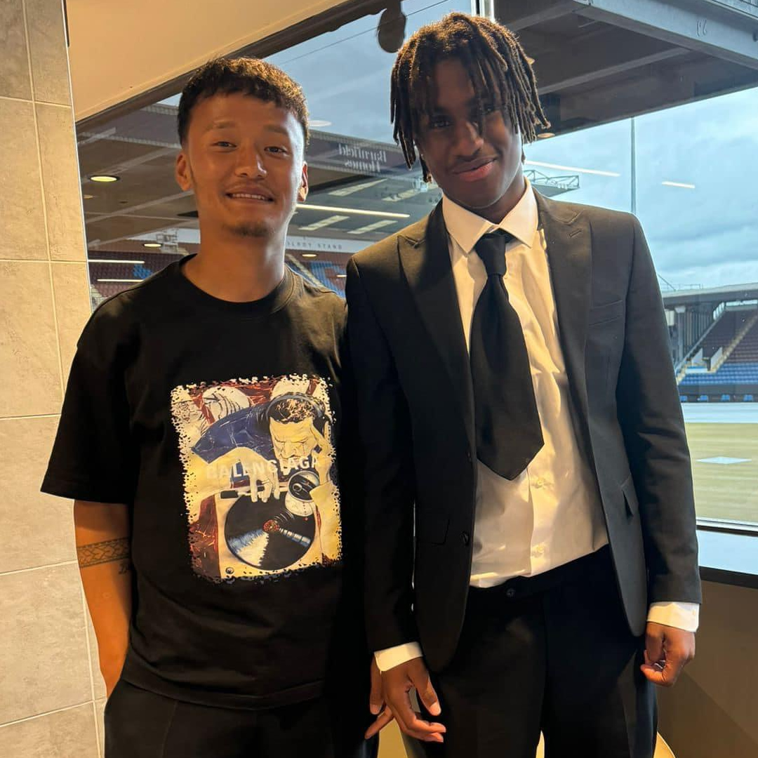 Player signing
